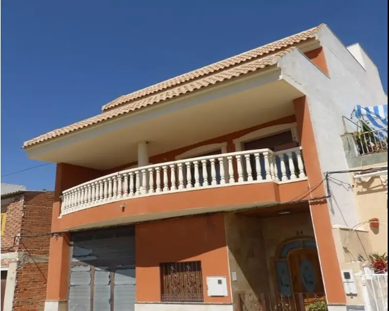 Casa Unifamiliar 342m2 4 Habitaciones 3 Baños Archena