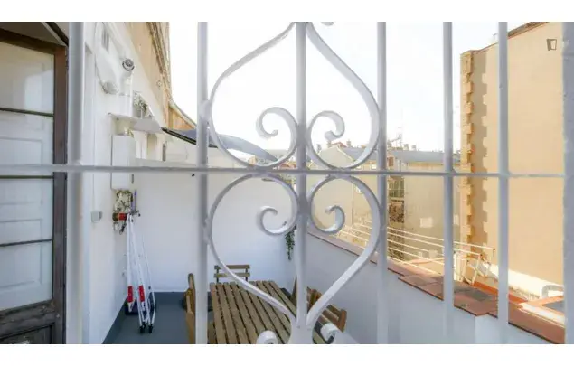 Apartamento 6 Dormitorios Barcelona Estudiantes Barrio Gracia