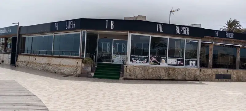 Traspaso Local Comercial Arenal Jávea Playa
