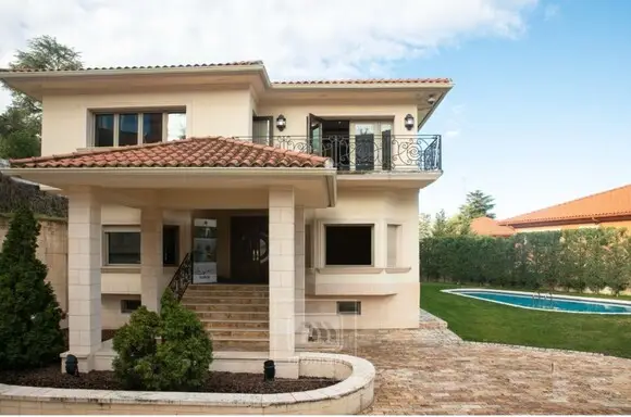 CHALET INDEPENDIENTE EN VENTA EN LA URBANIZACIÓN PUERTA DE HIERRO.