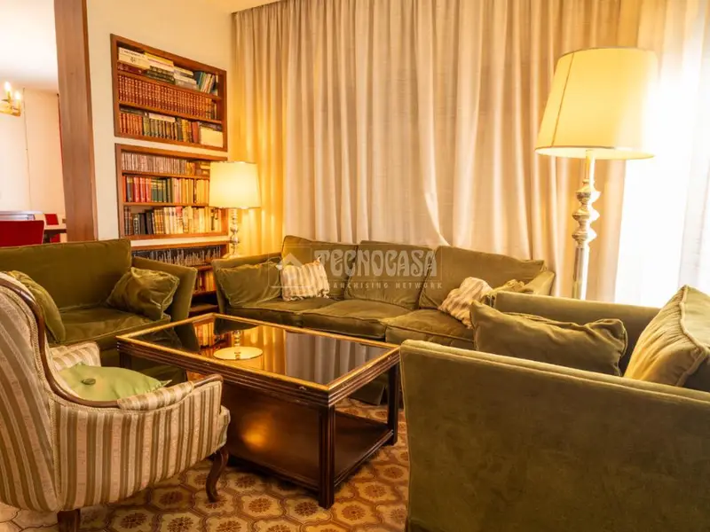 Piso en venta en zona centro de Úbeda 5 habitaciones terraza