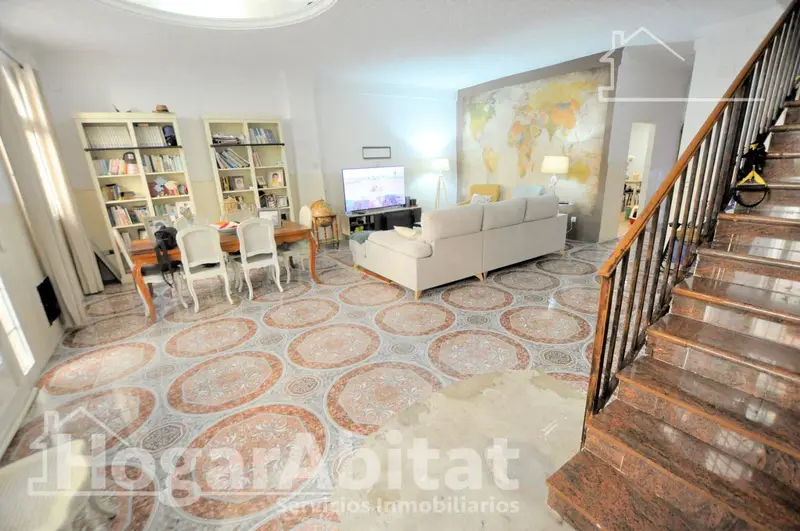 Casa en Natzaret Valencia ciudad con dos terrazas