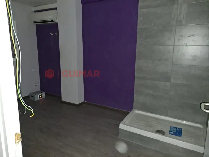 Venta Local Comercial Gràcia Barcelona 235m2