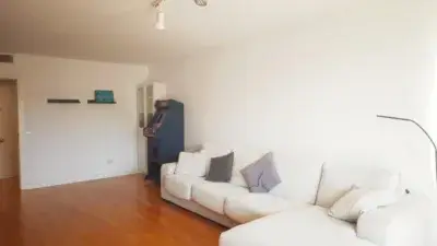 Apartamento en Nueva Alcaidesa con Vistas al Mar