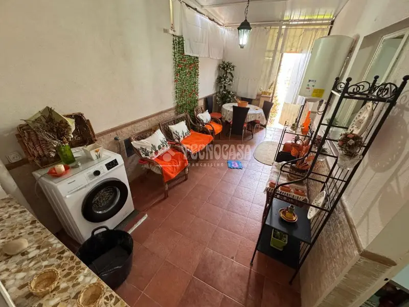 Casa en Venta Villagonzalo 251m2 Reformada 3 Dormitorios Patio Terraza