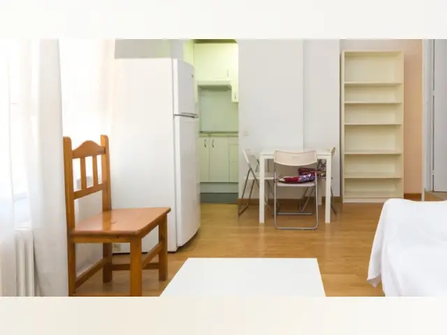 Moderno apartamento 1 dormitorio Moncloa Aire Acondicionado Estudiantes