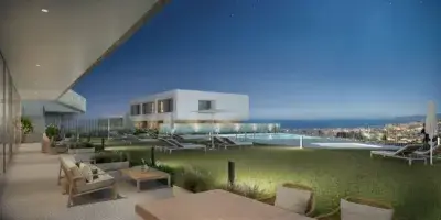 Apartamento en venta en Estepona 155m2 2 habitaciones 2 banos