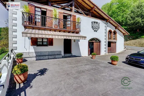 Casa Rural con Encanto en Tolosa 318ha Ideal Inversores