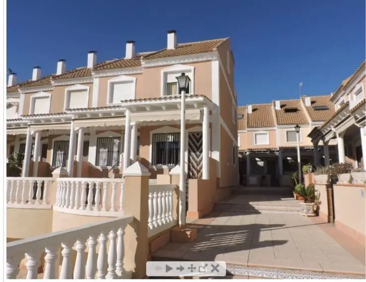 Bungalow en Alquiler Santa Pola Vistas al Mar 3 Dormitorios Garaje