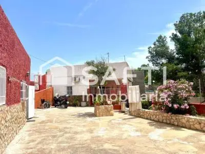 Casa Rustica en Venta 3 Dormitorios Piscina Privada