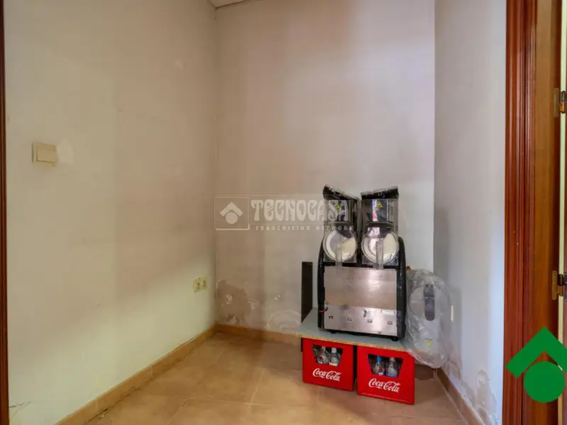 Local Comercial en Venta en Albolote 128m2 Centro
