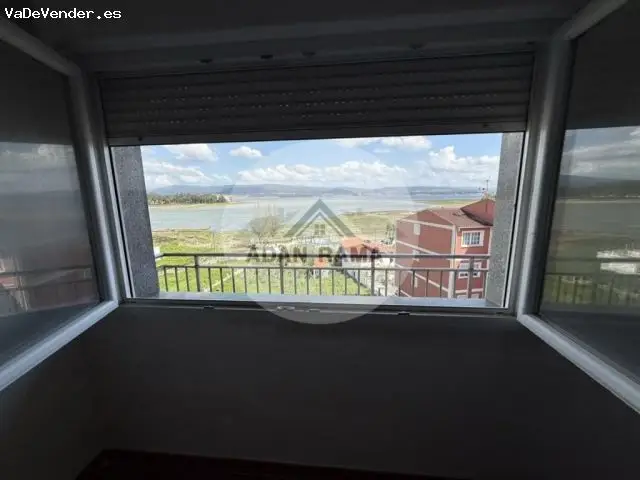 Piso en Venta O Grove 125m2 4 Dormitorios Vistas al Mar