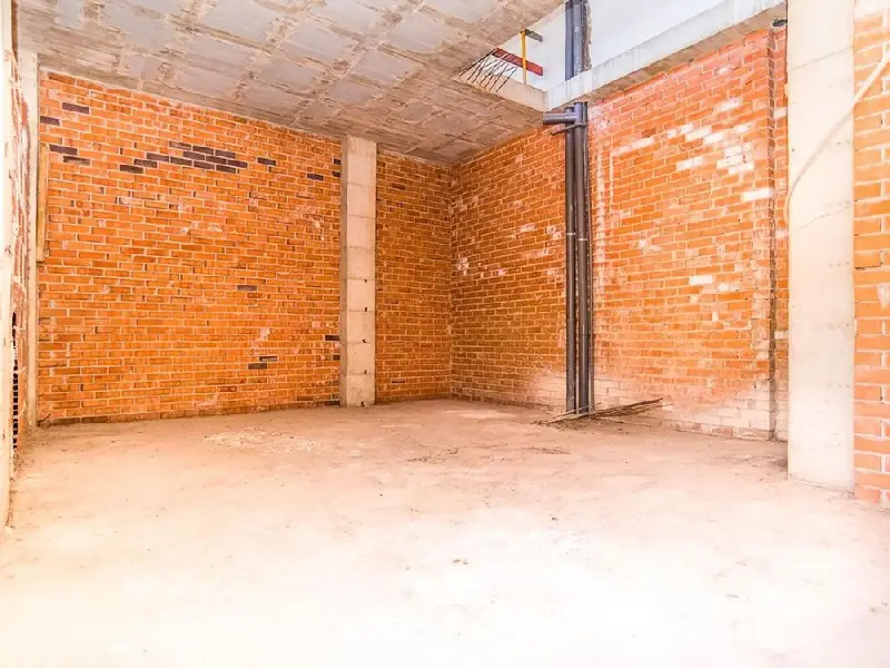 Venta 2 Locales Comerciales Tarragona