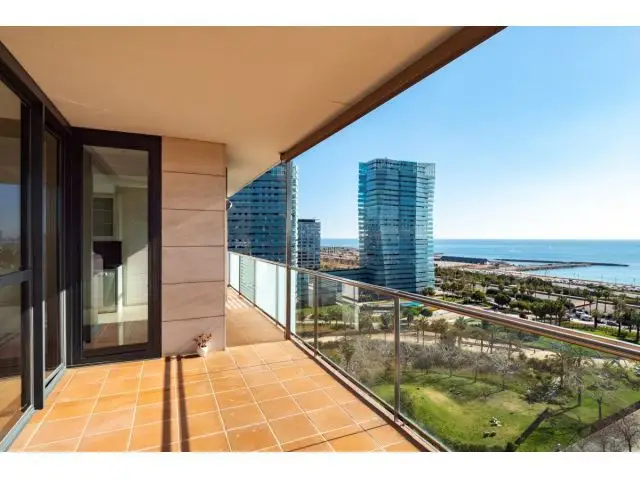 Piso con Vistas Panoramicas en Barcelona