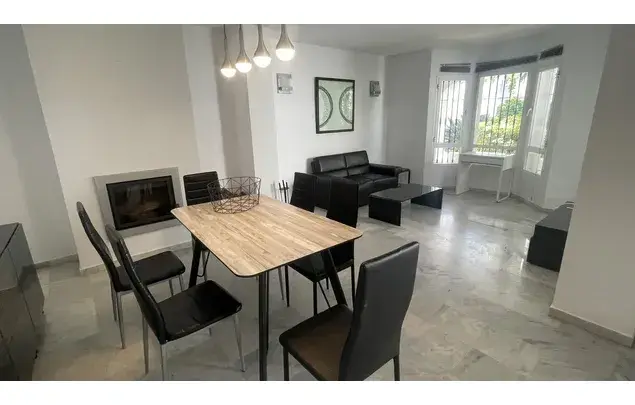 Alquiler Apartamento 3 Dormitorios 130m2 Almeria Costa del Sol