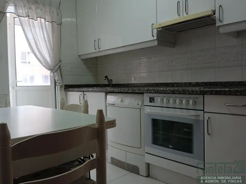 Venta Piso Catro Caminos A Coruna 2 Dormitorios Garaje Trastero
