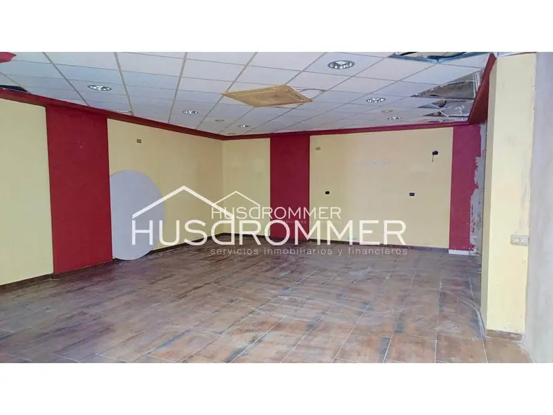 Local Comercial en alquiler en Vila-real, Castellón