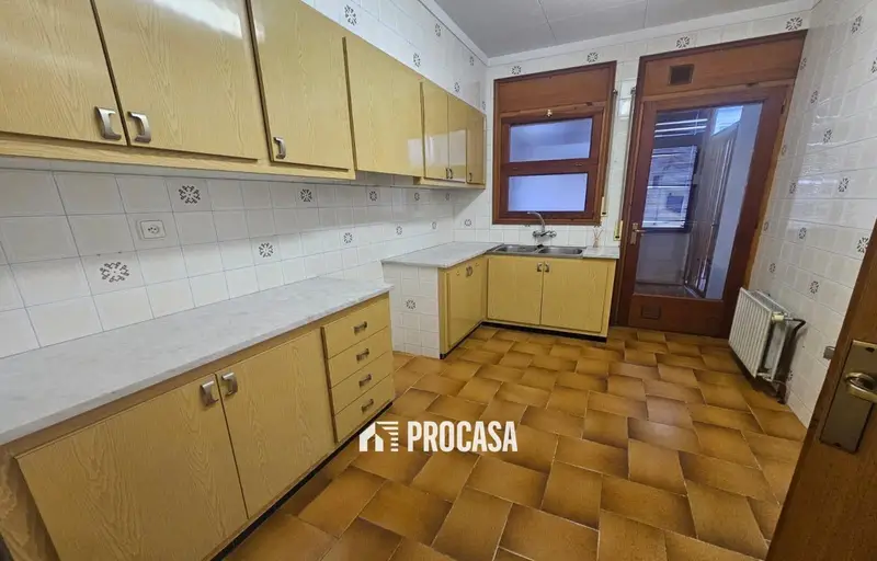 Chalet en Vila-sacra Girona con vistas panoramicas