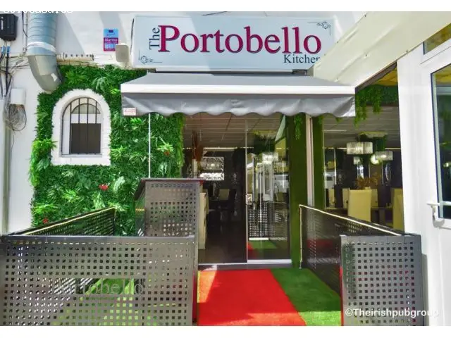 Restaurante en Villamartin Plaza Se Traspasa Alquila