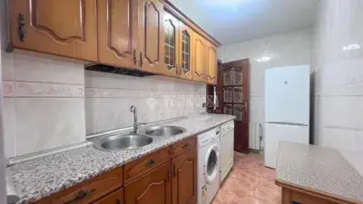 Piso en Venta San Nicasio 3 Dormitorios Terraza Buena Zona