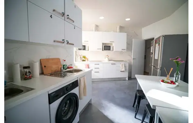 Habitacion 302m2 Madrid Alquiler Estancia Media Larga