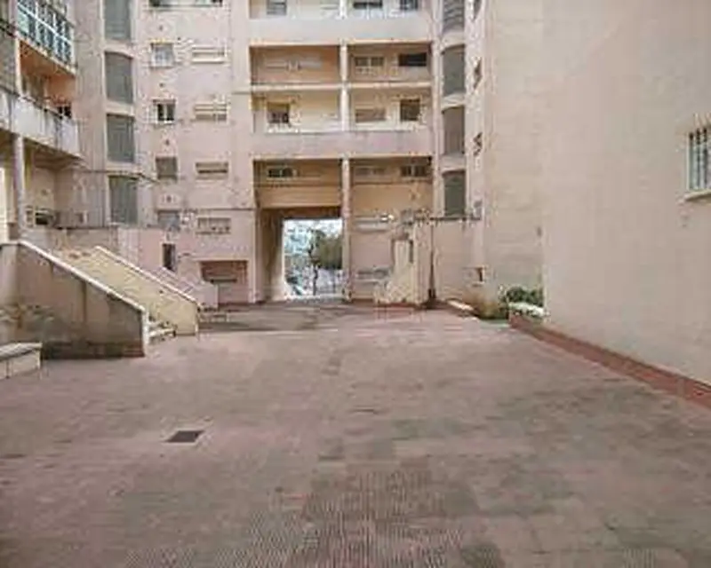 Piso 4 habitaciones 76m2 Reus