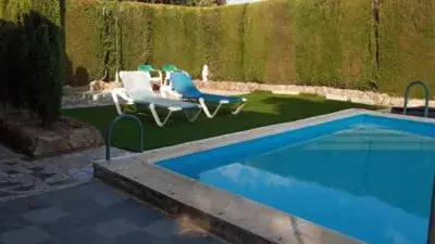 Casa en venta cerca de Plasencia con piscina y gran parcela
