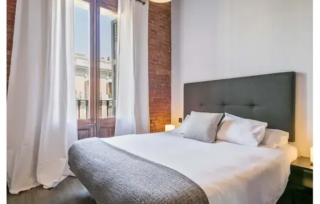 Apartamento 4 Dormitorios 90m2 Barcelona Alquiler Temporada Media Larga