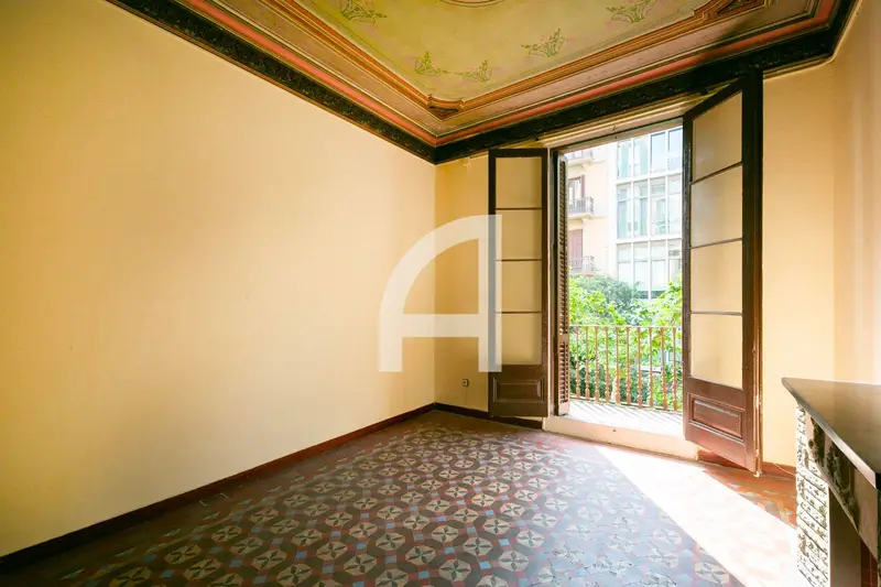 Piso en venta en L'Eixample Barcelona 90m2 2 habitaciones terraza