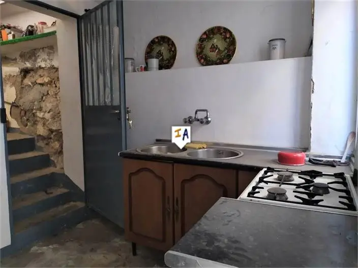 Casa de Pueblo en Rute Cordoba 4 Dormitorios 2 Baños Patio Terraza