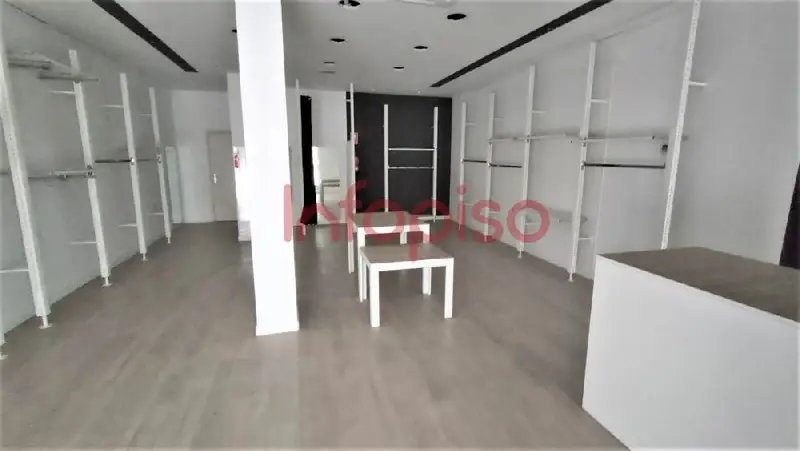 Venta Local comercial en Centro, Valdepeñas - Ref: 966