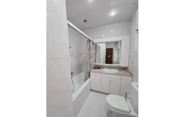 Apartamento 8 Dormitorios Barcelona 18 a 39 a

