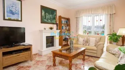 Villa en Nerja con Piscina Privada 3 Dormitorios Capacidad 6 Personas
