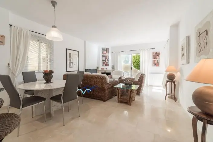 Apartamento 2 Dormitorios La Manga Club Piscina Barbacoa Amueblado
