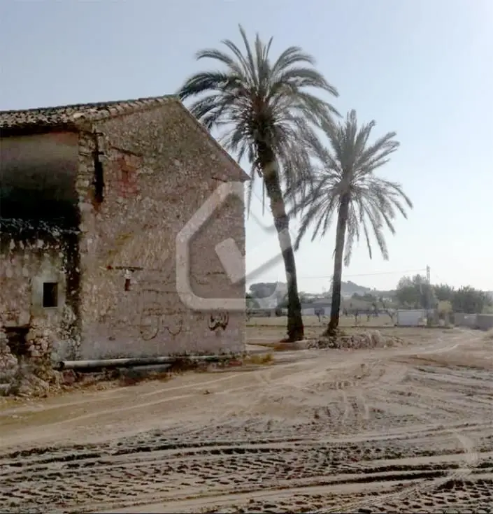 Venta Villa en La Pedrera Denia 30000m2 350m2 Reforma