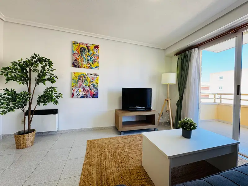 Apartamento en Venta Los Arenales del Sol con Vistas al Mar