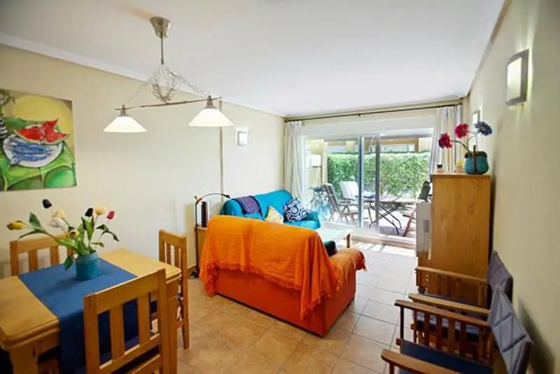 Apartamento 2 Dormitorios Vera Playa Piscina Aire Acondicionado