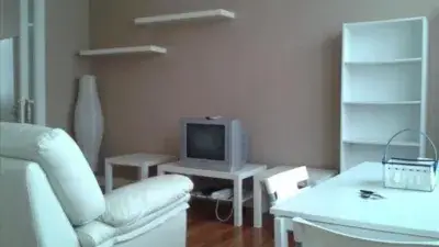 Piso en Venta en Centro 2 Dormitorios 1 Baño Amueblado