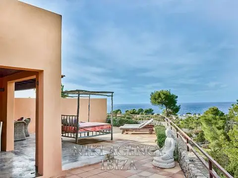 Casa en Cala Moli 3 Dormitorios Vistas al Mar Piscina Privada