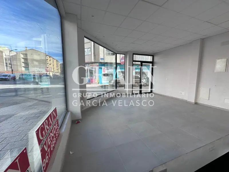 Venta Local Comercial Ca
nicas Albacete
