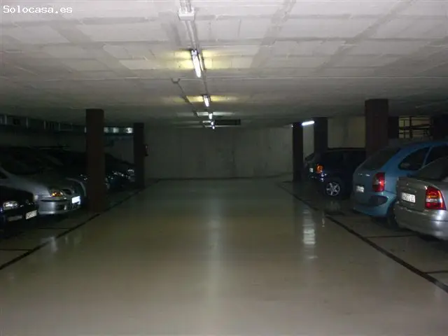 Parking en Alquiler en Barcelona Santa Carolina