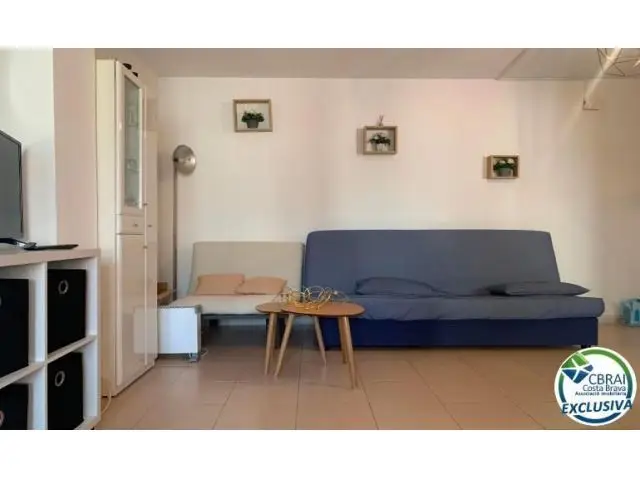 Apartamento en Venta en Roses Girona cerca de la playa