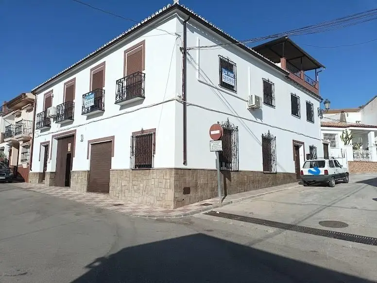 Venta Casa con Chimenea en Centro Colmenar