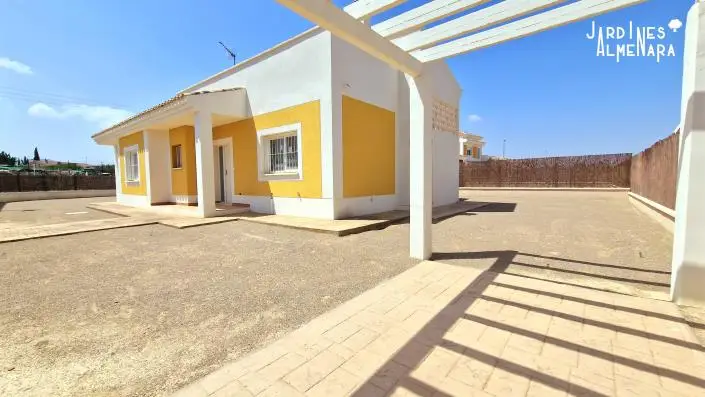 Villa de Lujo en Lorca 3 Dormitorios Jardin Piscina