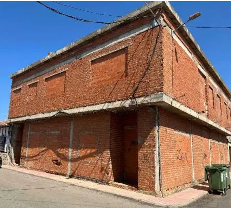 6 Viviendas - Promoción Parcialmente Terminada en Robledo Ciudad Real