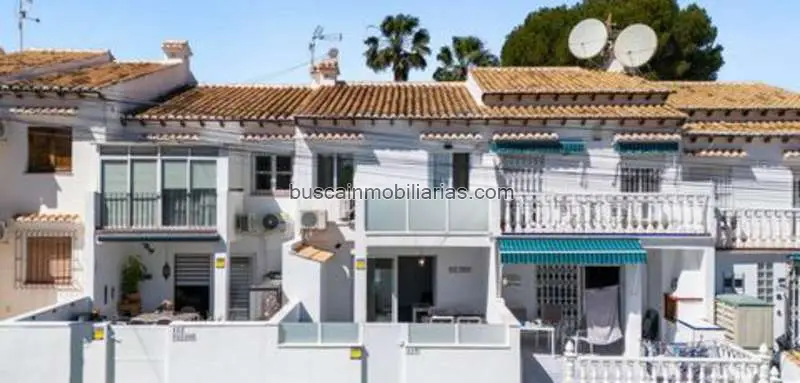 Dúplex en Venta Torrevieja Lago Jardin Reformado