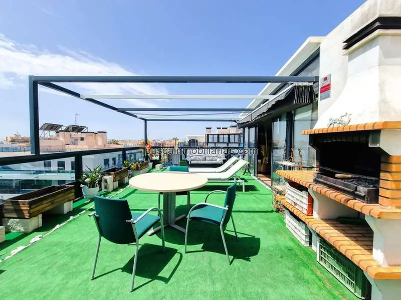 Atico Duplex en Urbanizacion Privada con Piscina y Terrazas