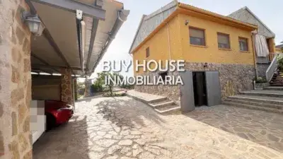 Chalet en Venta Palomeque Toledo 332m2 Piscina Barbacoa