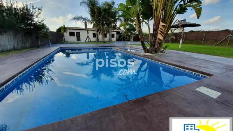 Casa Rustica en La Guareña con Piscina y Nave