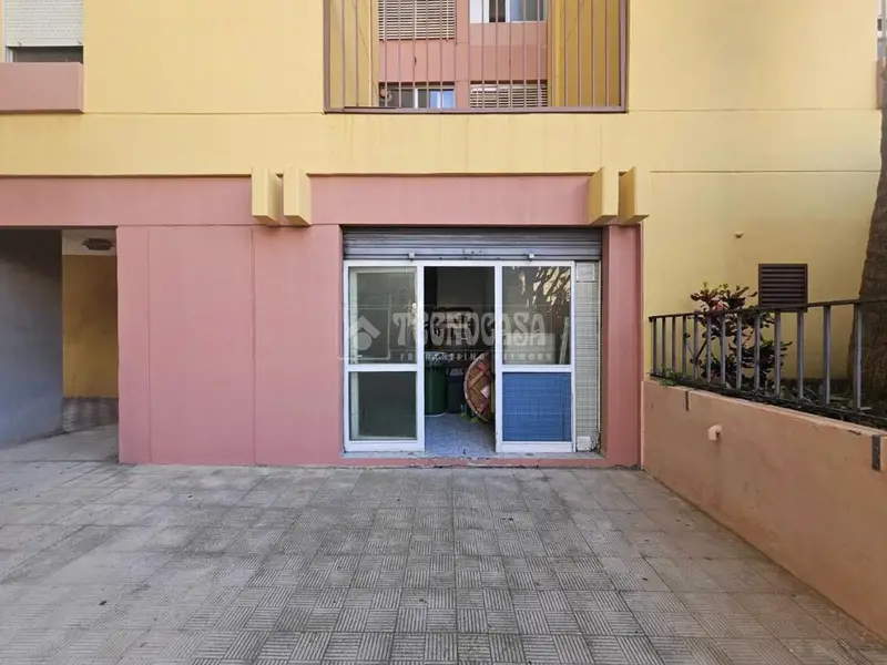 Local Comercial en Venta en Santa Cruz de Tenerife - Ideal para Vivienda